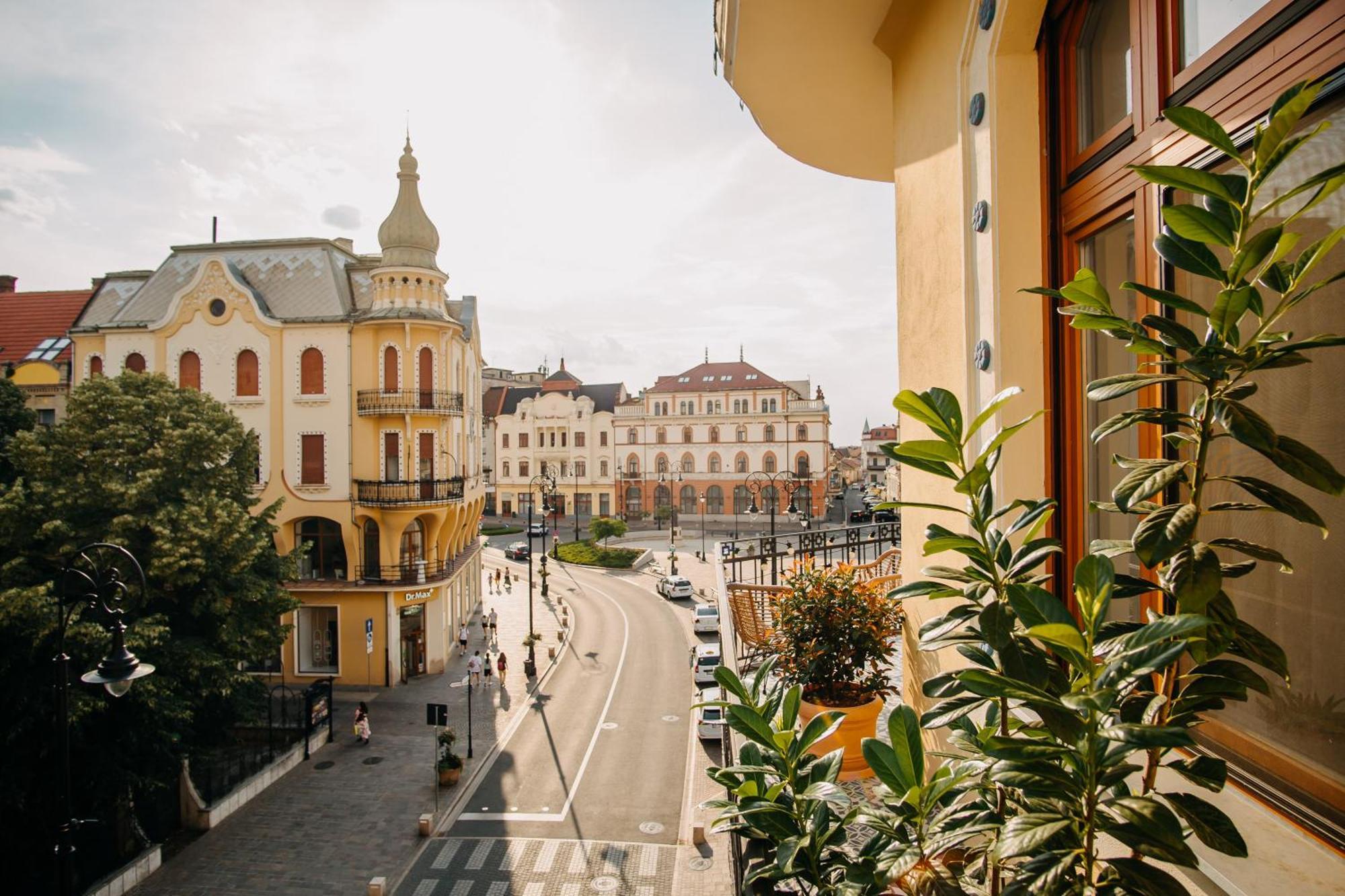 Vili Apartments Oradea Eksteriør bilde