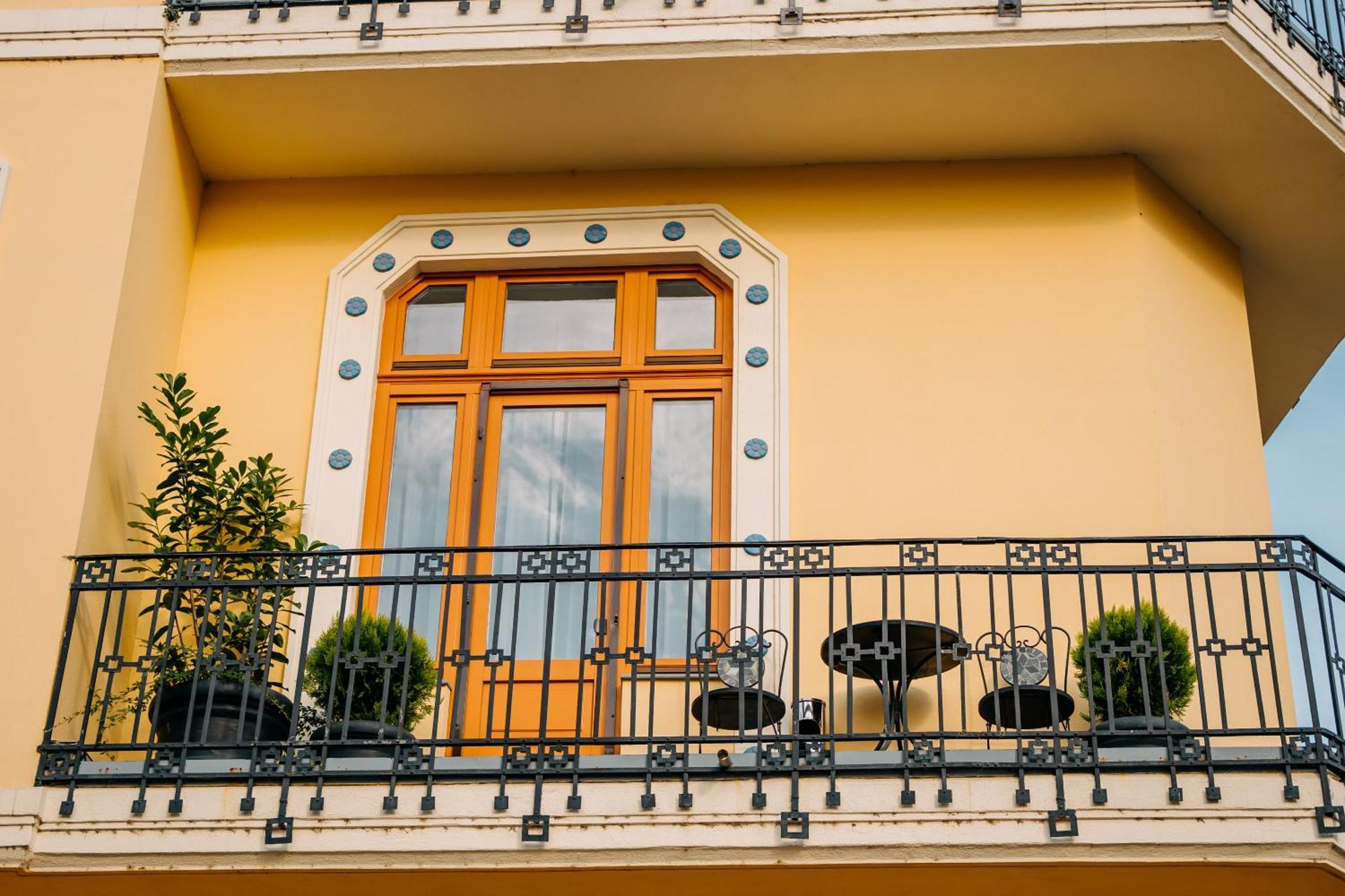 Vili Apartments Oradea Eksteriør bilde